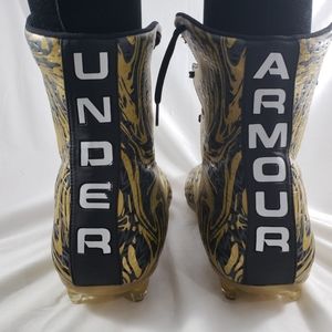 NWOB Under Armour Football Cleats sz16